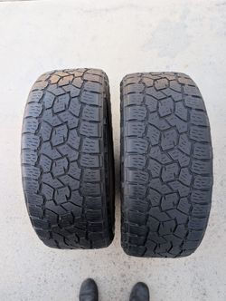 275/50/22 PAIR OF TIRES USED