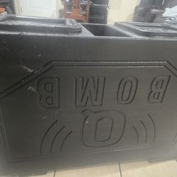 Kicker L7s In Q Bomb Box