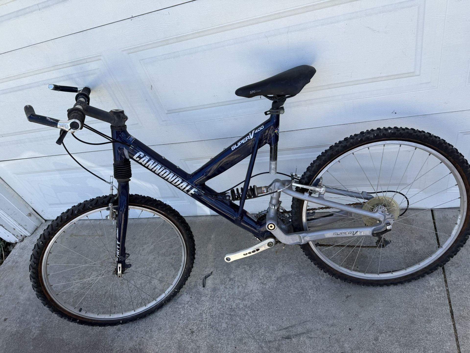 cannondale super v400 Full Suspension Mountain Bike