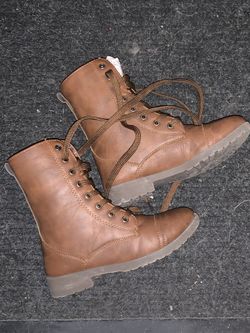 Girls Boots