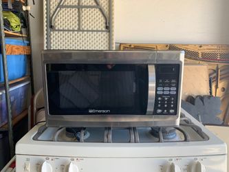 Microwave 1000 watts Emerson