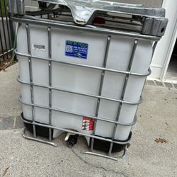 Water Container 