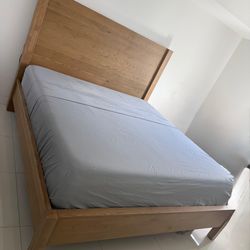 Tahoe Light Tone Panel Bed | Bed Frame