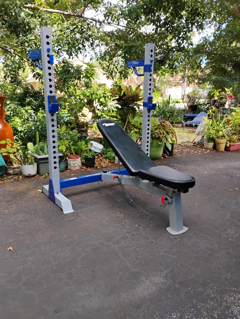 FITNESS  GEAR  ADJUSTABLE  BENCH  PRESS BENCHES  ( PRO  OB 600)