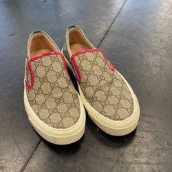 Gucci Shoes for Sale in Houston, TX - OfferUp