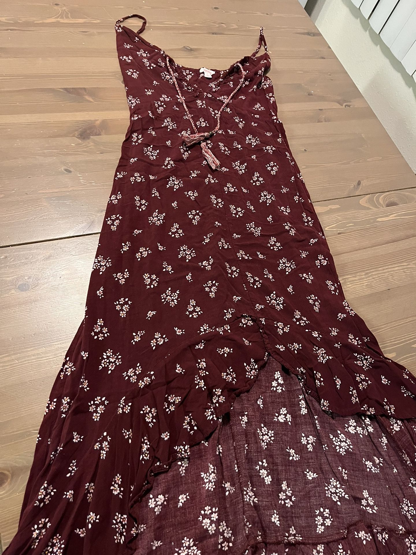 burgundy dress with flowers size S