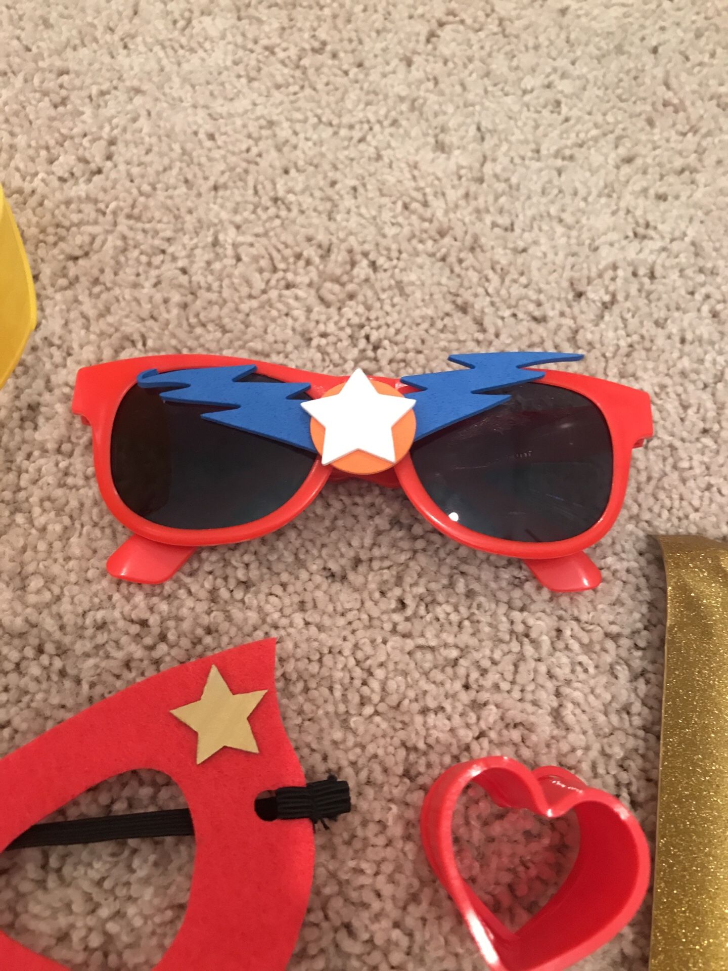 Superhero misc items