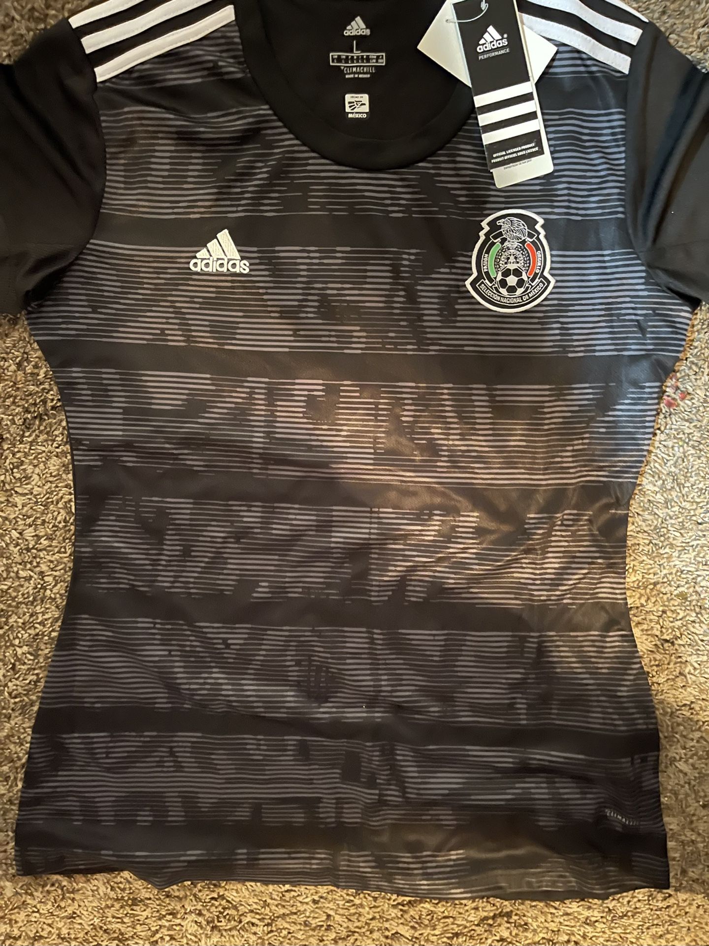 Mexico Soccer jersey #Female #SizeLarge for Sale in Phoenix, AZ - OfferUp