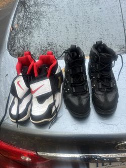 Men Nikes size 9 both pair together for 100