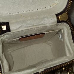 Cute Crossbody