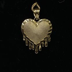 10k Drip Heart Pendant 