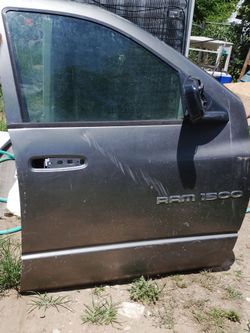 !!! Dodge ram door!!!