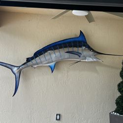Marlin Statue 