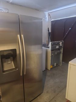 Refrigerator  Samsung
