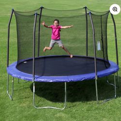 12-feet Round Trampoline 