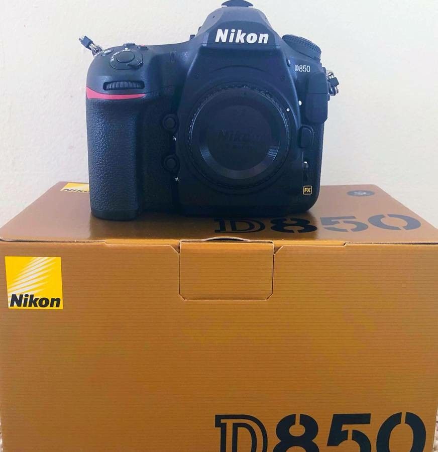 Nikon D D850 45.7MP Digital SLR Camera - Black