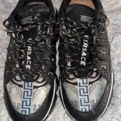 Versace Trigreca 'Black White