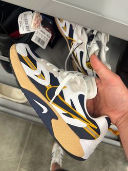 Nike Field General - Men size 11