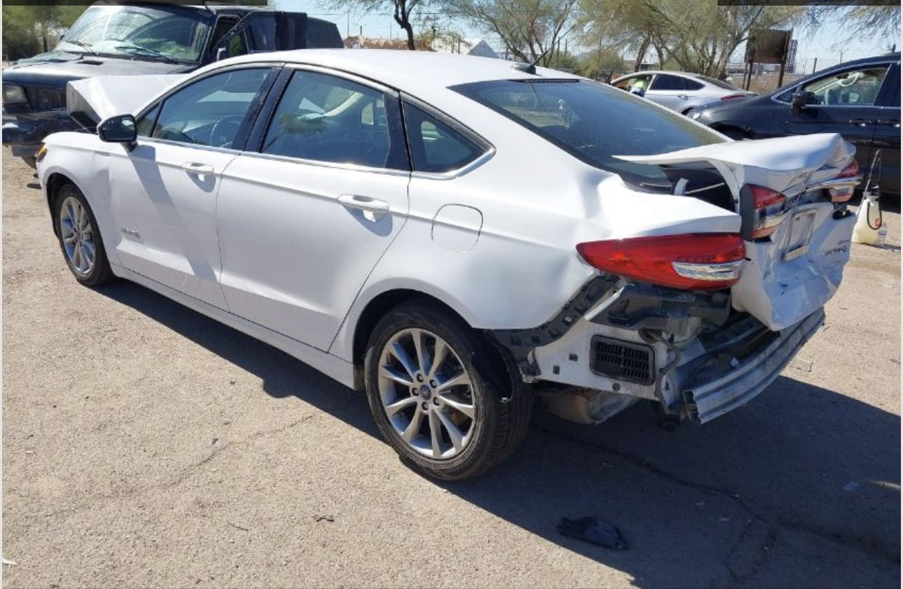 2017 Ford Fusion Hybrid Parts Parting Out