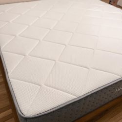 Lull Luxe Hybrid Mattress (Cal King)