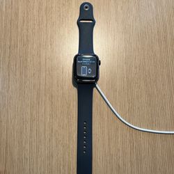 Apple Watch SE 2nd Gen Cellular 