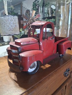 Handmade Metal Truck / Garden Metal Art 