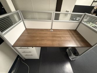 Office Desk, Cubicle With Mobile Drawer file Storage