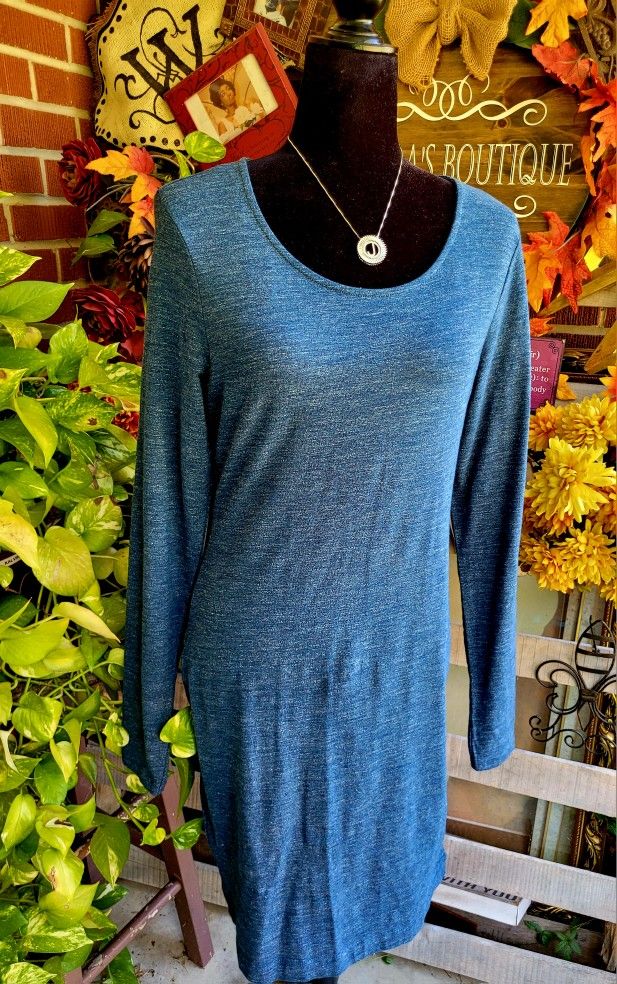 H & M Basic Longsleeve Dress