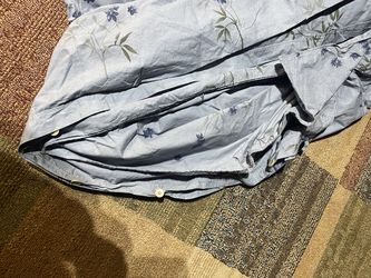 Queen size mattress with cover only the cover was 2999 everything 35