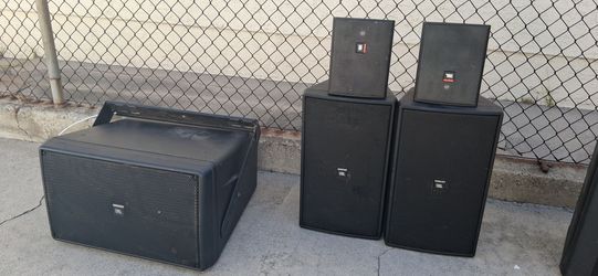 JBL speakers full set 5 in all