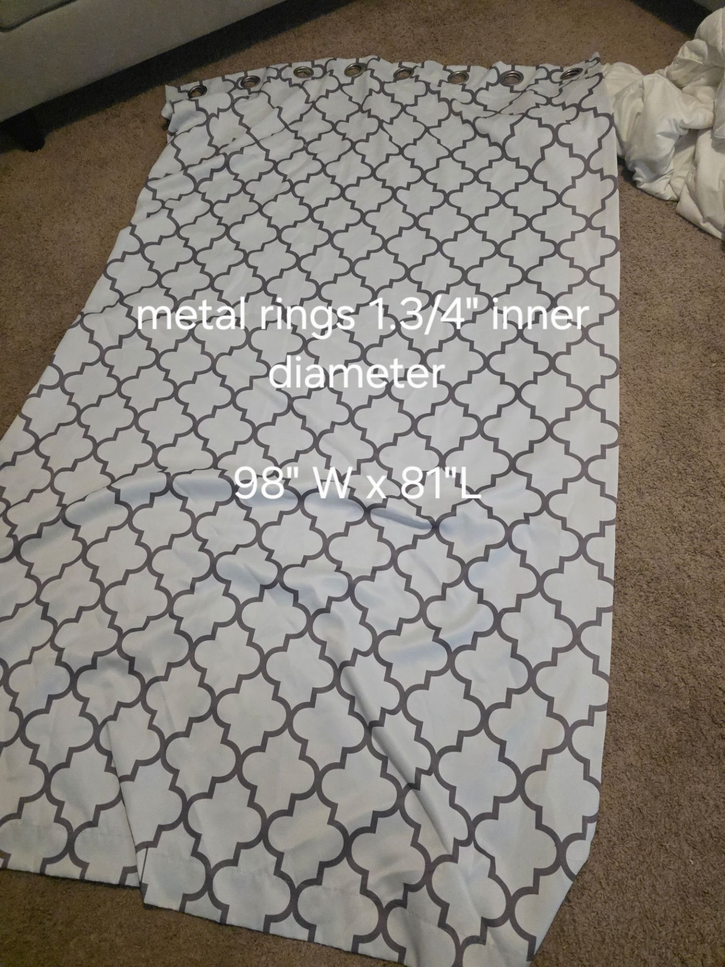 Curtains (set of 2)