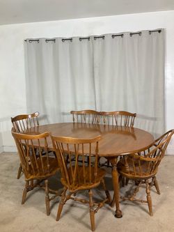 Double Drop Leaf Dining Table with 2 Extensions & 6 Chairs 11 Pieces!