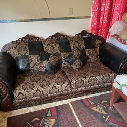 Beautiful Living Room Set