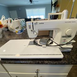 Brother Novel 1500s Quilting Sewing Machine