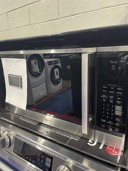 Brand New Lg Microwave Oven Over The Range/Under The Hood