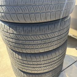 235/45/R20 Pirelli Scorpion Tires Only 2 Years Old In Excellent Condition