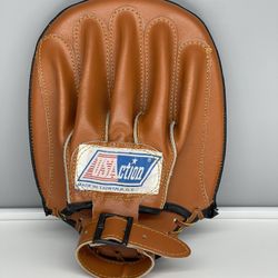 Vintage Pre-owned USAction MMA Leather Boxing Training Hand Mitt Target
