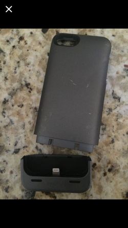 iPhone 5 /5s mophie case charger