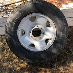 BFGoodrich 17” tire and 8 holes rim