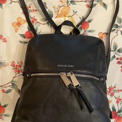 Michael Kors original Ladies handbag. Backpack - Leather in Great condition