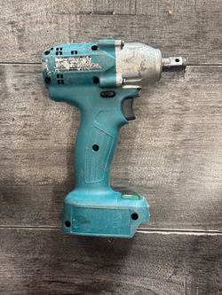 DTWA190 14.4V LXT Brushless 1/2" Impact Wrench 185Nm used    (C4