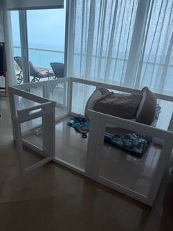 EVERFRONT Clear Acrylic Dog Playpen - Clear Dog Play Pen - Easy Assemble Acrylic Dog Enclosure - Puppy Playpen, Original Price $329