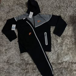 Nike Reflective Tech Fleec