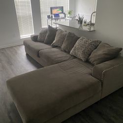 Sectional Sofa