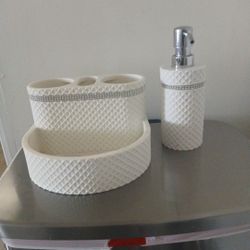 Bathroom Accessories 