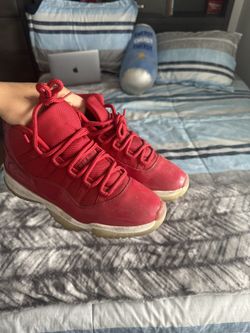 Jordan 11 Gym Red