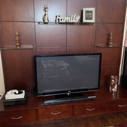 Entertainment TV Stand