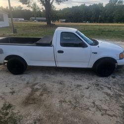 Ford F-150 XL