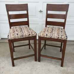 Bar Stools Near New