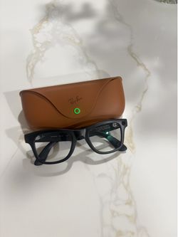 "Stealth Mode" Ray-Ban Meta Wayfarer Gen 2 Matte Black Transition Lens